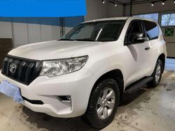 Weiß Gebraucht 2023 Toyota Land Cruiser SUV | 64.989 € (Teuer)