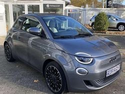 Mineral grau Gebraucht 2021 Fiat 500e La Prima Cabrio | 19.980 € (Fairer Preis)