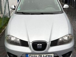 Silber Gebraucht 2007 Seat Ibiza Sport Limousine | 2.990 € (Teuer)