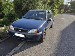 Blau Gebraucht 2002 Ford Fiesta Kleinwagen | 750 € (Guter Preis)