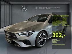 Grau Gebraucht 2024 Mercedes CLA200 Progressive Limousine | 33.480 € (Guter Preis)