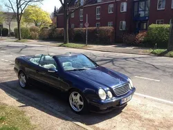Blau Gebraucht 2000 Mercedes CLK430 Cabrio | 4.999 €