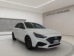 Polar white / sol Gebraucht 2020 Hyundai i30 N Line Limousine | 17.990 € (Fairer Preis)