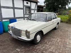 Weiß Gebraucht 1975 Mercedes W115 Limousine | 2.800 €