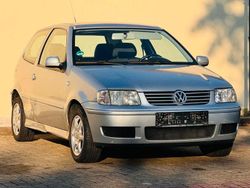 Grau Gebraucht 2001 VW Polo Edition Limousine | 2.399 € (Fairer Preis)