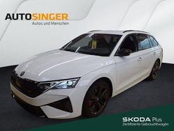 Moonweiss metallic Gebraucht 2025 Skoda Octavia RS Kombi | 39.480 € (Guter Preis)