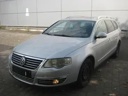 Silber Gebraucht 2006 VW Passat Kombi | 1.200 € (Superpreis)