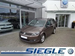 Braun metallic Gebraucht 2013 VW Touran Match Van / Kleinbus | 13.940 € (Teuer)