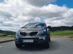 Grau Gebraucht 2012 Kia Sportage SUV | 14.000 € (Etwas zu teuer)