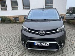 Grau Gebraucht 2021 Toyota Proace Verso Comfort Kombi | 30.000 € (Guter Preis)