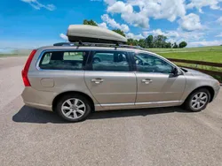 Gold Gebraucht 2012 Volvo V70 Kombi | 4.250 €