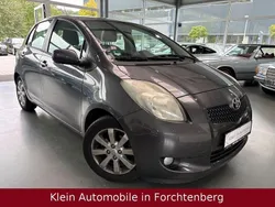 Grau Gebraucht 2008 Toyota Yaris Team Limousine | 2.390 € (Guter Preis)