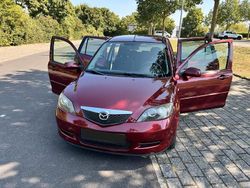 Rot Gebraucht 2007 Mazda 2 Active Limousine | 3.500 € (Fairer Preis)