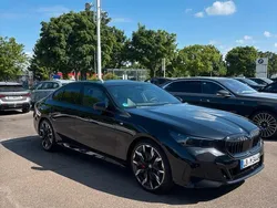 Schwarz Gebraucht 2024 BMW 540 Comfort Edition Limousine | 67.500 €