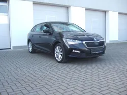 Schwarz Gebraucht 2019 Skoda Scala Ambition Kleinwagen | 16.890 € (Fairer Preis)
