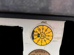 Grau Gebraucht 2018 Ssangyong (KGM) Tivoli SUV | 7.300 € (Guter Preis)