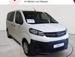 Andere Gebraucht 2021 Opel Vivaro-e Combi Van | 29.989 €