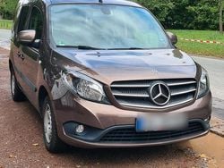 Braun Gebraucht 2020 Mercedes Citan 110 Limousine | 16.500 €