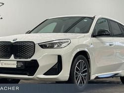Alpinweiss Gebraucht 2023 BMW iX1 Luxury Line SUV | 40.990 € (Guter Preis)
