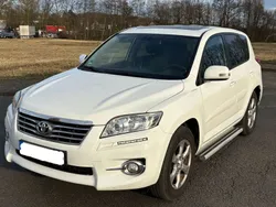 Weiß Gebraucht 2010 Toyota RAV4 Multidrive S SUV | 8.900 € (Fairer Preis)
