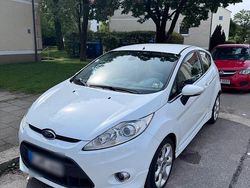 Weiß Gebraucht 2012 Ford Fiesta ST Kleinwagen | 3.500 € (Fairer Preis)