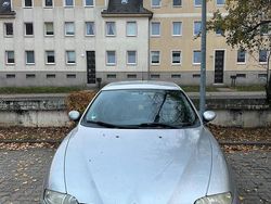 Silber Gebraucht 2004 Alfa Romeo 147 Kleinwagen | 1.500 €