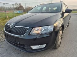 Schwarz Gebraucht 2014 Skoda Octavia Elegance Kombi | 4.490 € (Guter Preis)