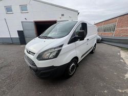 Weiß Gebraucht 2016 Ford Transit Custom Van / Kleinbus | 10.600 € (Guter Preis)