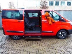 Rot Gebraucht 2015 Ford Transit Kombi | 11.811 € (Guter Preis)