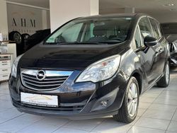 Schwarz Gebraucht 2011 Opel Meriva Innovation Van / Kleinbus | 2.790 € (Guter Preis)