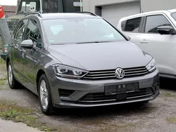 Grau Gebraucht 2018 VW Golf Sportsvan Comfortline Van / Kleinbus | 17.900 € (Fairer Preis)