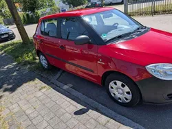 Rot Gebraucht 2009 Skoda Fabia Kombi | 2.599 € (Fairer Preis)