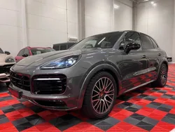 Grau Gebraucht 2021 Porsche Cayenne GTS SUV | 66.990 €