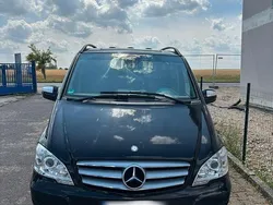 Schwarz Gebraucht 2011 Mercedes Viano Edition Van / Kleinbus | 14.999 € (Guter Preis)