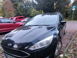 Schwarz Gebraucht 2018 Ford Focus Business Edition Limousine | 7.900 € (Fairer Preis)