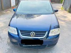 Blau Gebraucht 2004 VW Touran Van / Kleinbus | 1.350 € (Superpreis)