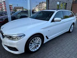 Mineralweiss metallic Gebraucht 2018 BMW 520 Sport Line Kombi | 18.900 € (Guter Preis)
