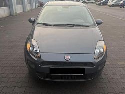 Grau Gebraucht 2012 Fiat Grande Punto Kleinwagen | 3.499 € (Fairer Preis)