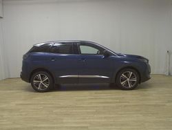 Blau Gebraucht 2023 Peugeot 3008 Allure SUV | 14.780 € (Guter Preis)