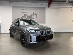 Skyscraper grau Gebraucht 2025 BMW X5 M Sport SUV | 81.790 € (Superpreis)
