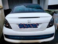 Weiß Gebraucht 2009 Peugeot 207 CC Cabrio | 1.550 € (Guter Preis)