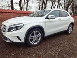 Weiß Gebraucht 2016 Mercedes GLA220 SUV | 10.948 € (Guter Preis)