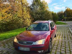 Rot Gebraucht 2004 Ford Mondeo Kombi | 999 € (Teuer)