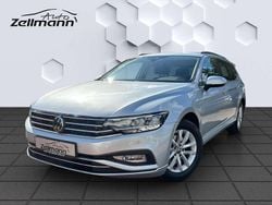 Gelb Gebraucht 2022 VW Passat Business Kombi | 22.877 € (Guter Preis)