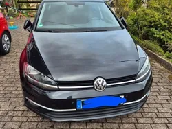 Schwarz Gebraucht 2017 VW Golf VII Sound Limousine | 11.100 € (Fairer Preis)