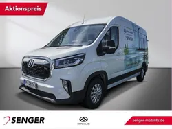 Weiß Gebraucht 2022 Maxus eDeliver 9 Van | 34.332 € (Guter Preis)