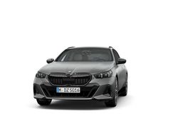 Gebraucht 2025 BMW 520 Comfort Edition Kombi | 61.990 € (Fairer Preis)