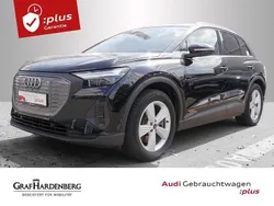 Schwarz Gebraucht 2022 Audi Q4 e-tron Ambiente SUV | 32.930 €