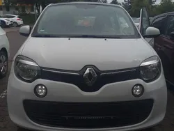 Weiß Gebraucht 2016 Renault Twingo Liberty Kleinwagen | 5.999 € (Fairer Preis)