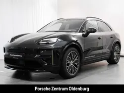 Tiefschwarzmetallic Gebraucht 2024 Porsche Macan Turbo SUV | 119.890 €